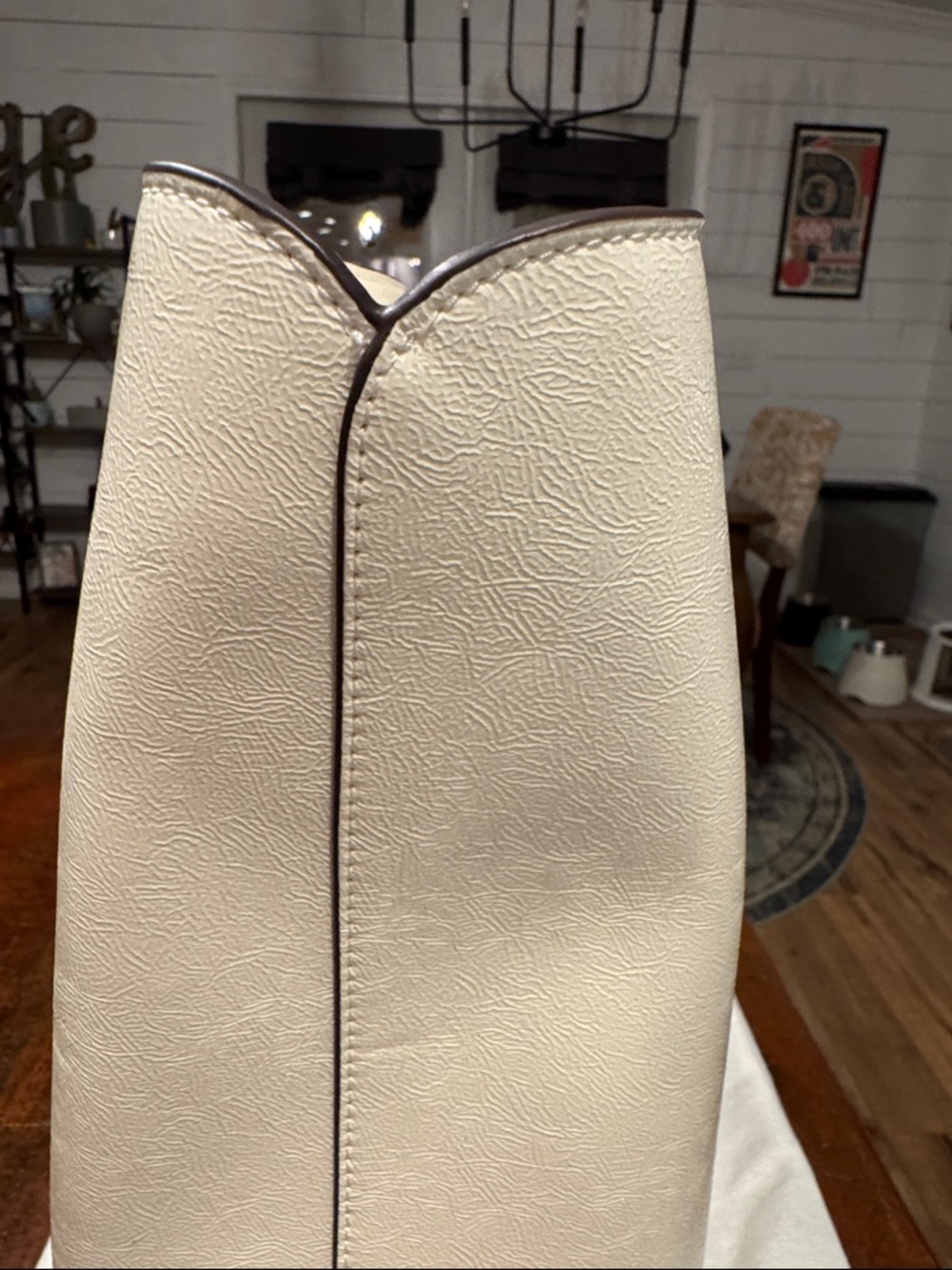 💕kate spade Crinkle Patent Leather Tote (CLSH) - Picture 11 of 16
